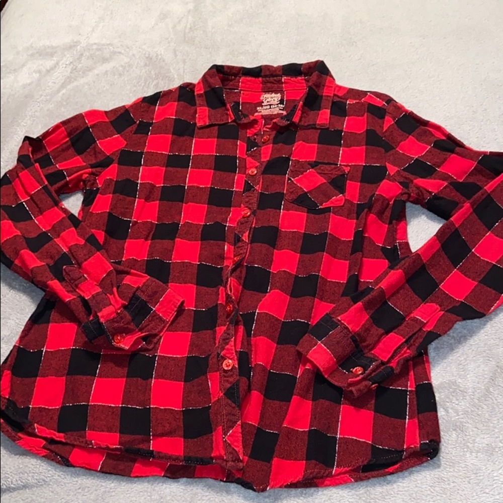4/$10🎉Button down